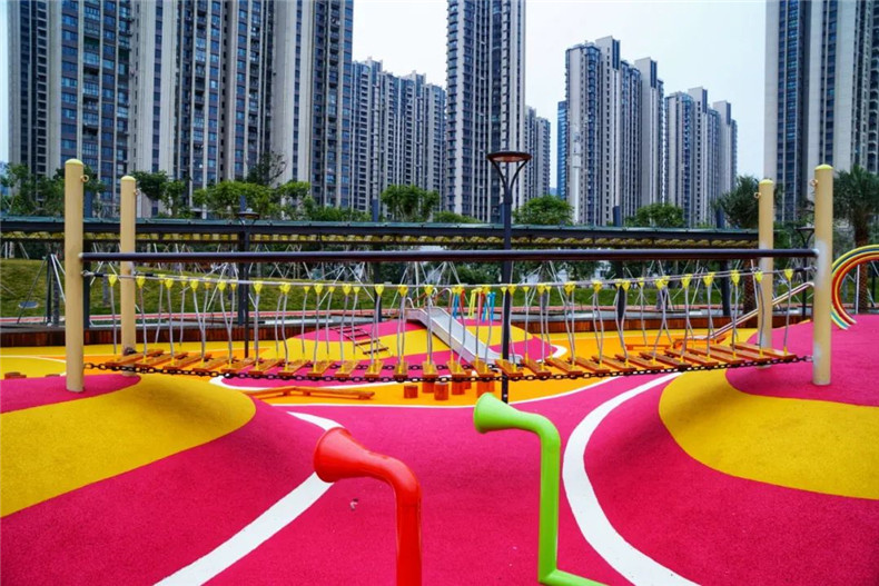 playground equipment manufacturer