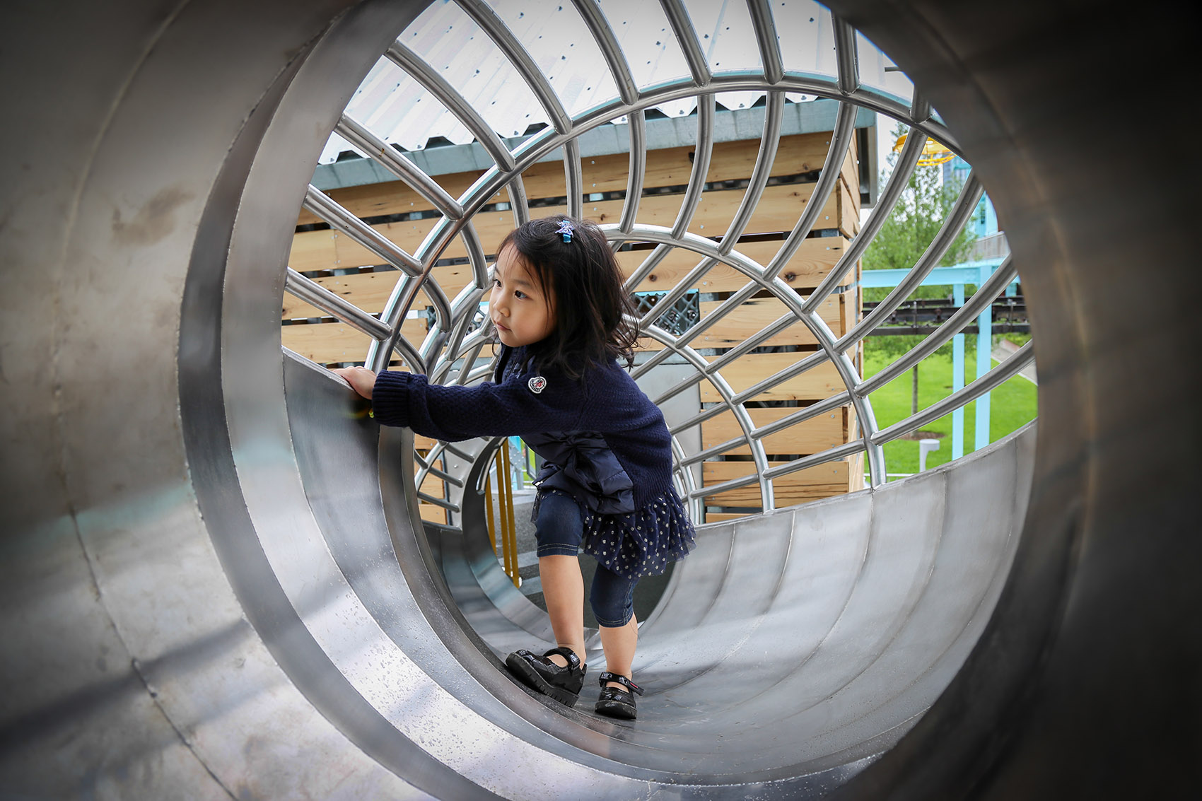 hapyy island playground equipment