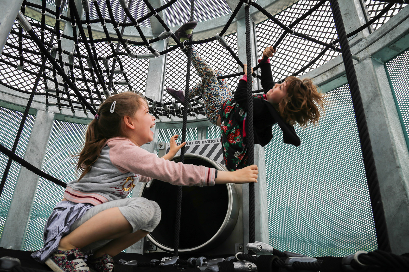 hapyy island playground equipment