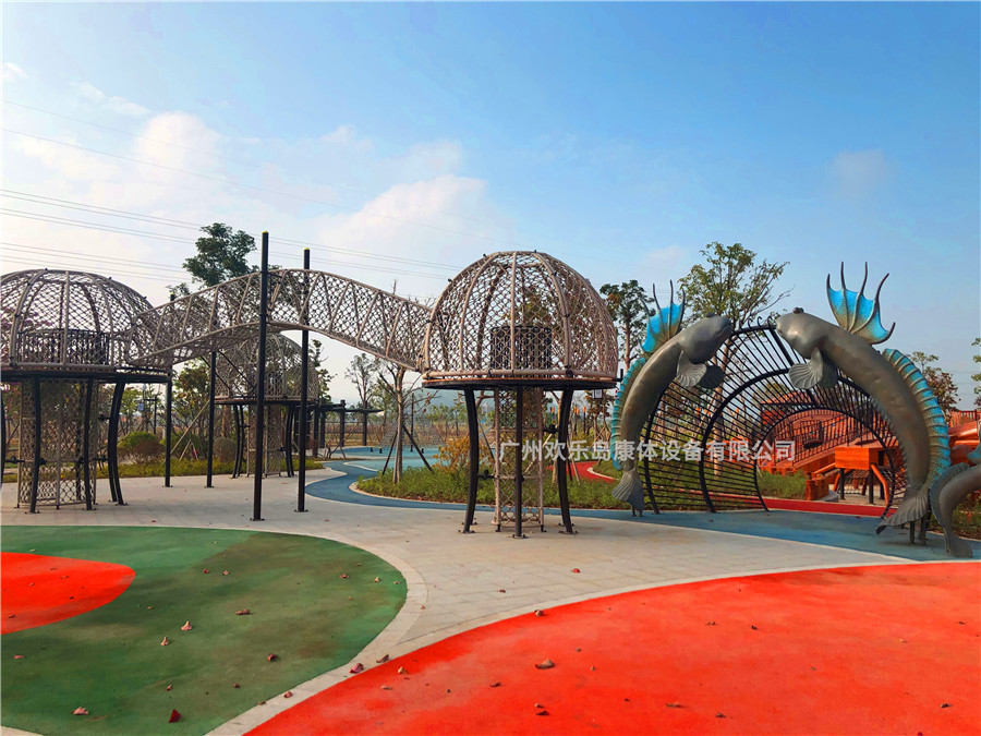 crab playground equipment manufacturer